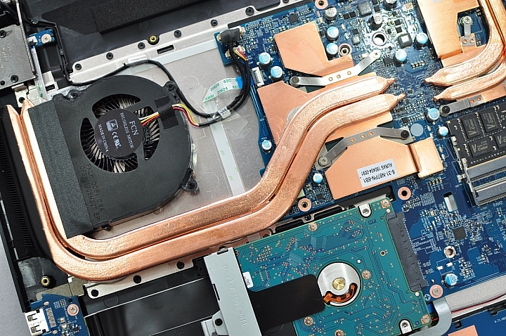 GIGABYTE Sabre 17-W8,八代新機測試報告