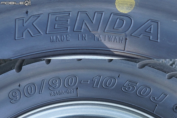 KYMCO Many 110 EV-後輪配胎與前輪相同,都是 KENDA 的 K348A 系列輪胎,規格則是 90/90-10。 KYMCO Many 110 EV-後輪配胎與前輪相同,都是 KENDA 的 K348A 系列輪胎,規格則是 90/90-10。