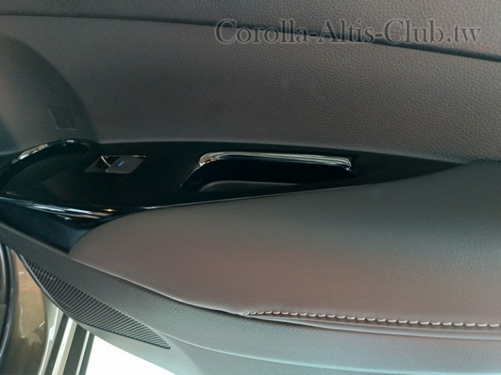 Auris 有史以來操控性最好的 Toyota