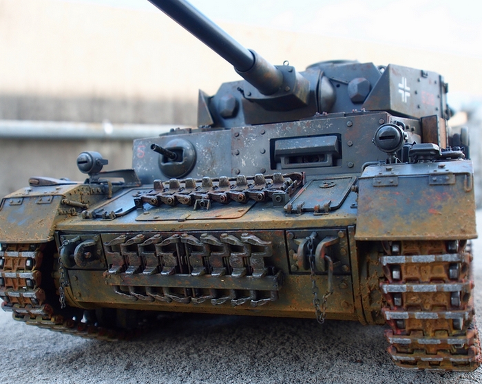 Heng Long 1/16 四號戰車(Panzerkampfwagen IV)