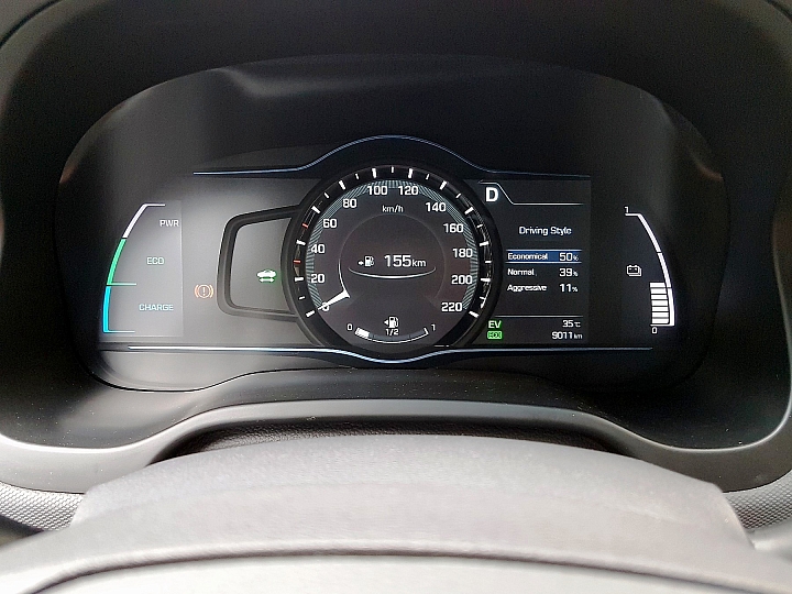 現代汽車 IONIQ Hybrid 試駕心得分享