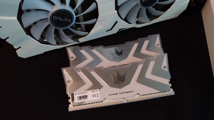 2018XF台北網聚~電腦就醬玩!電競、水冷、挖礦 多元應用體驗會心得