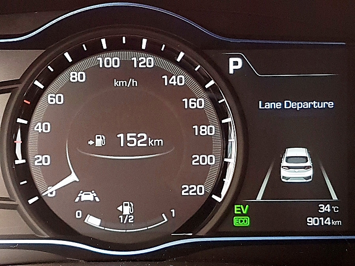 現代汽車 IONIQ Hybrid 試駕心得分享