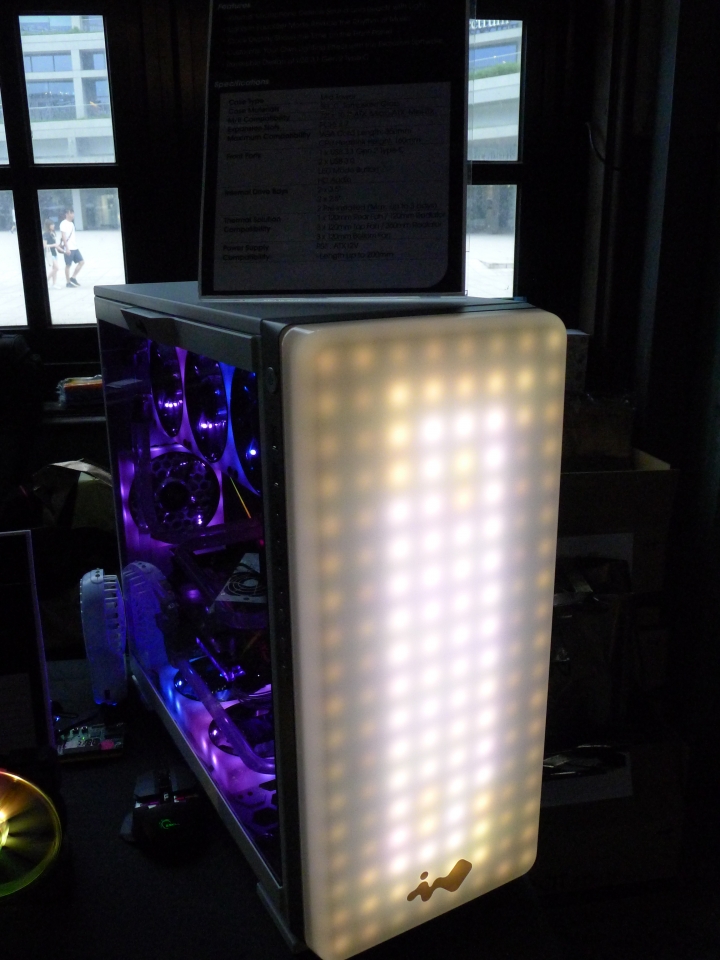 2018XF台北網聚~電腦就醬玩!電競、水冷、挖礦 多元應用體驗會心得