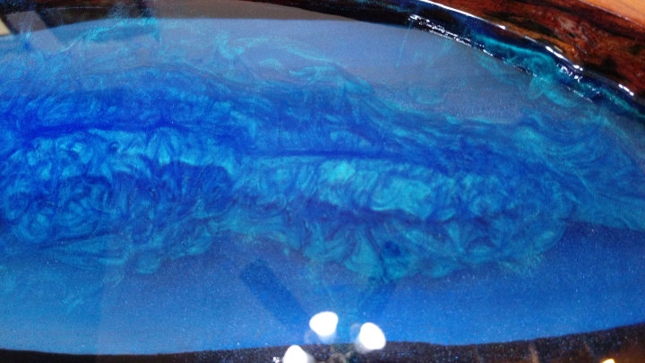 Epoxy櫸木河流桌開箱