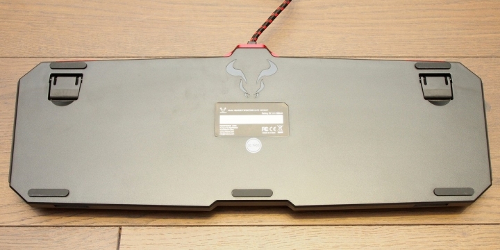 Riotoro Ghostwriter Elite 機械式鍵盤簡單開箱