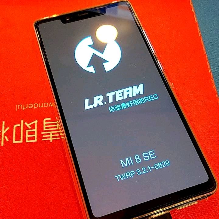 小米8 se 開箱 (8/28更新陸版系統搜尋谷歌安裝器教學)
