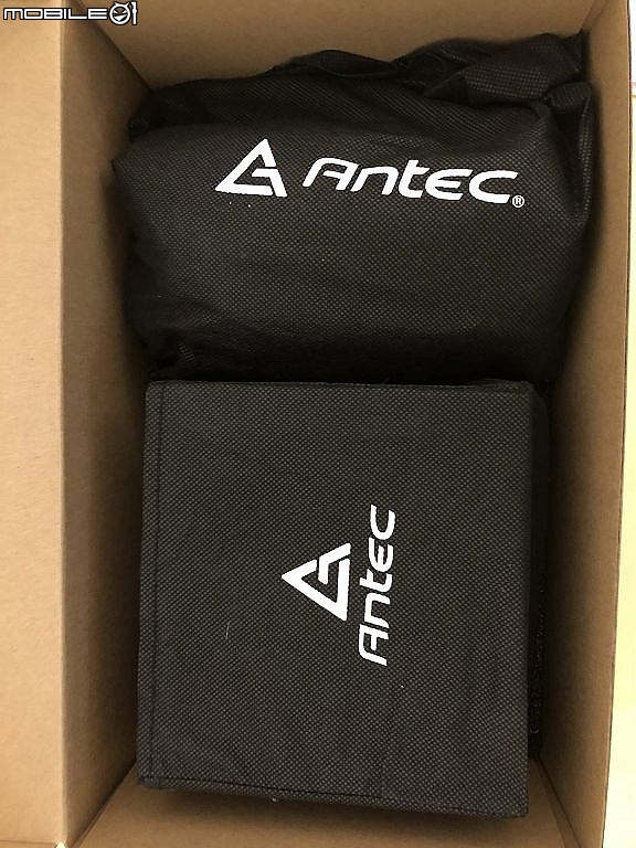 10年保固的 Antec HCG 全模組 650W 簡單開箱