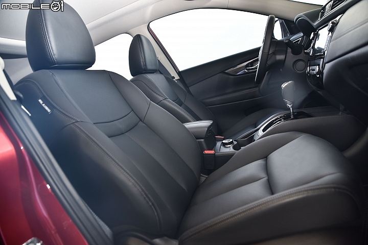 Nissan X-Trail 網友飛行傘體驗會-3D超體感紓壓皮椅 Nissan X-Trail 網友飛行傘體驗會-3D超體感紓壓皮椅