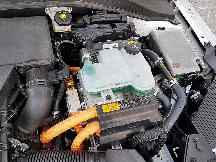 現代汽車 IONIQ Hybrid 試駕心得分享