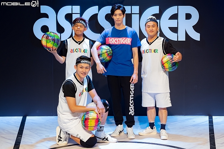 ASICSTIGER 也特別邀請運動男神曹佑寧擔任活動本次活動嘉賓 ASICSTIGER 也特別邀請運動男神曹佑寧擔任活動本次活動嘉賓