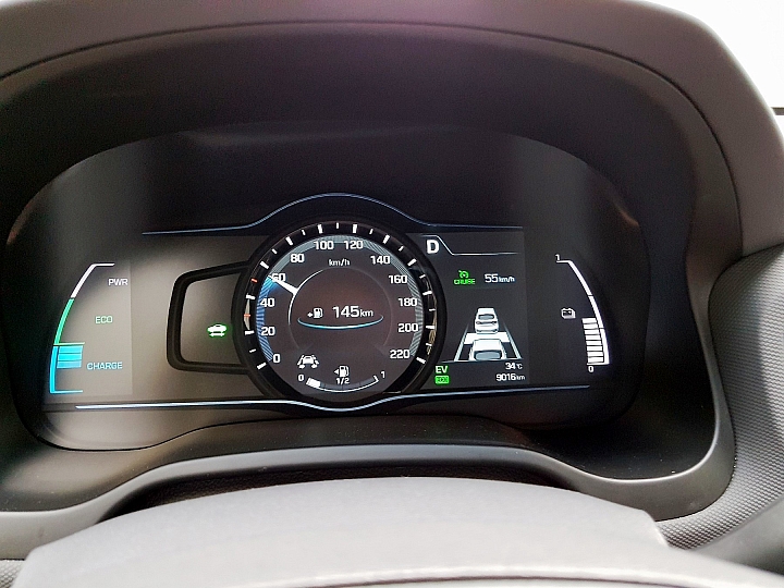 現代汽車 IONIQ Hybrid 試駕心得分享