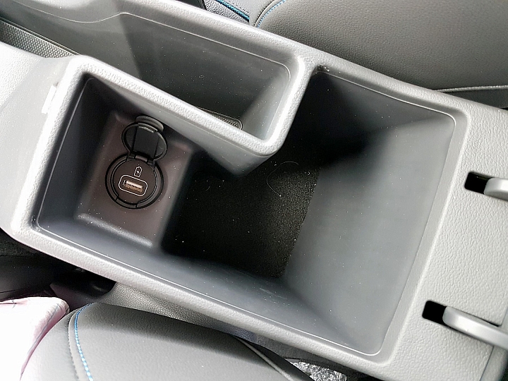 現代汽車 IONIQ Hybrid 試駕心得分享
