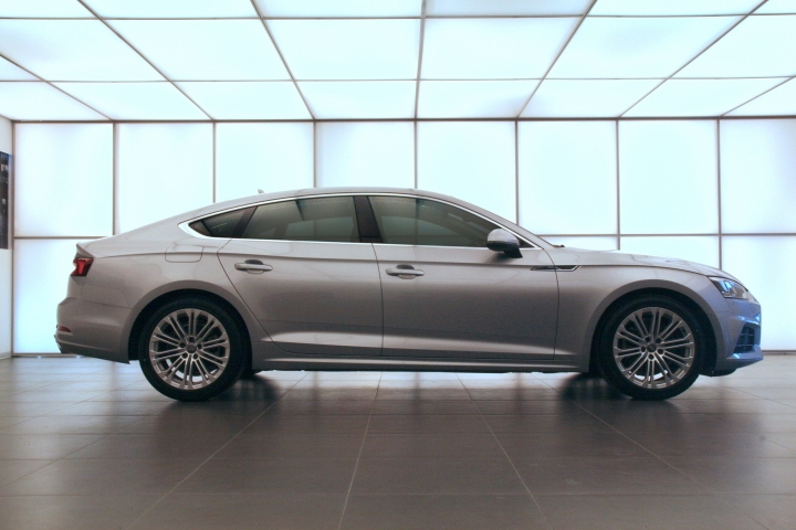 A5 Sportback 交車真的很開心