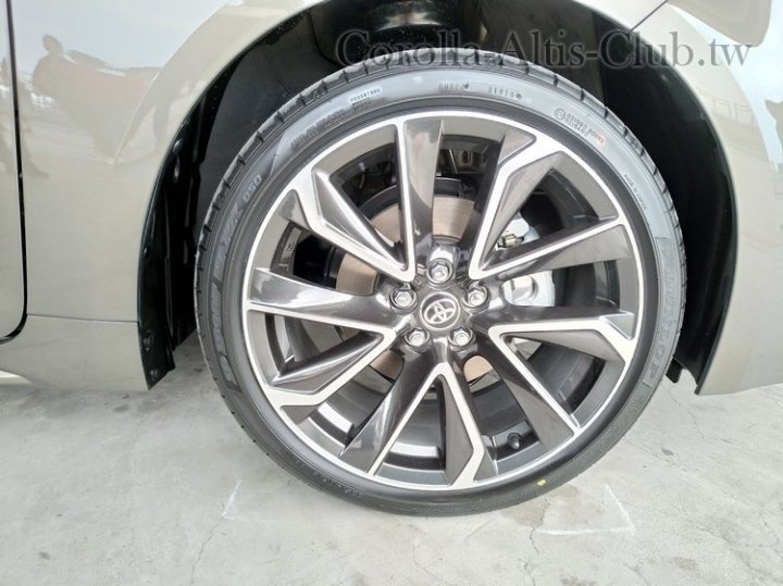 Auris 有史以來操控性最好的 Toyota