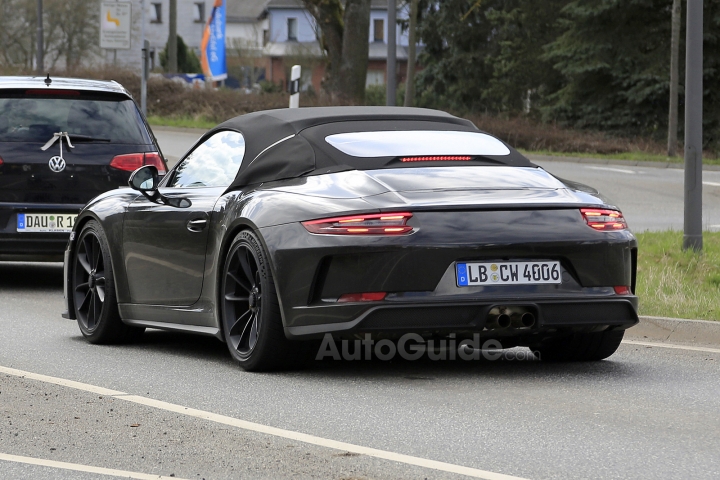 最新 991 代 Speedster,992 代 Turbo Cabriolet,718 代 Cayman GT4 及 991.2 GT3 R 報導