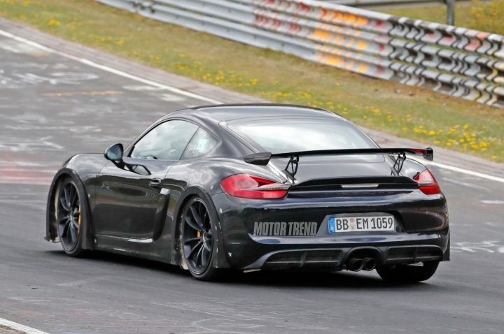 最新 991 代 Speedster,992 代 Turbo Cabriolet,718 代 Cayman GT4 及 991.2 GT3 R 報導
