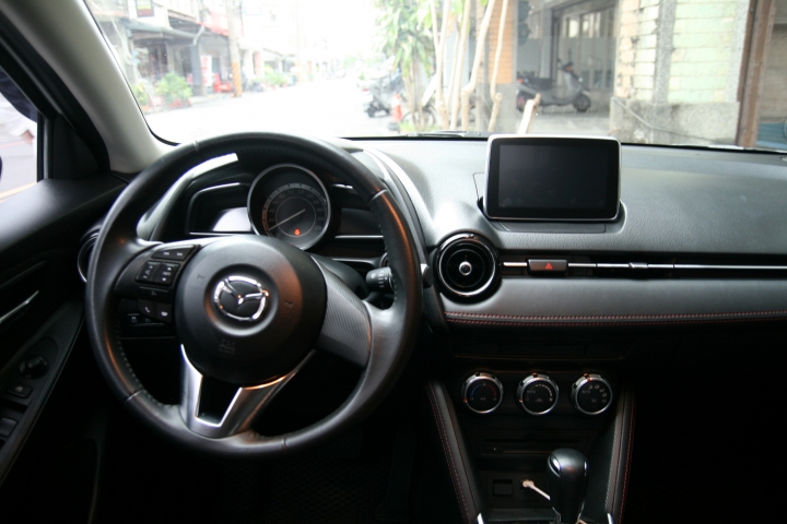 Polo Beats+Mazda2網美打卡景點一日遊