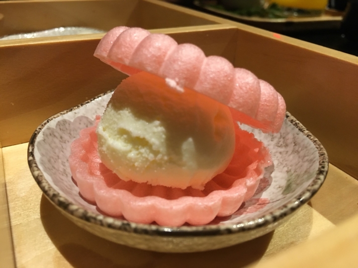 【食記】獻給家人的大餐 藝奇新日本料理 板橋麗寶店