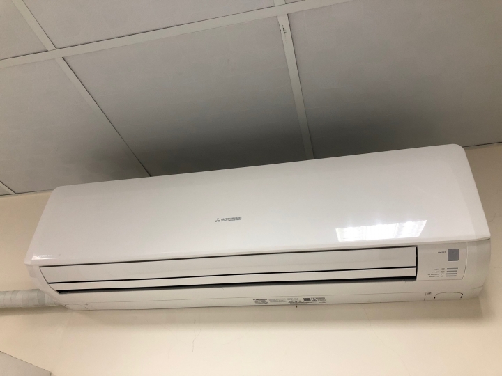 簡單開箱-柬埔寨-三菱重工8.0kW