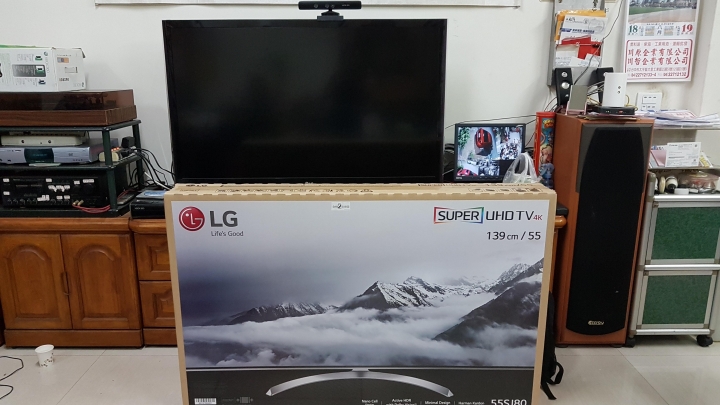 (已購買含開箱謝謝各位)55" or 65" 不知要選哪一台,請幫忙推薦謝謝!