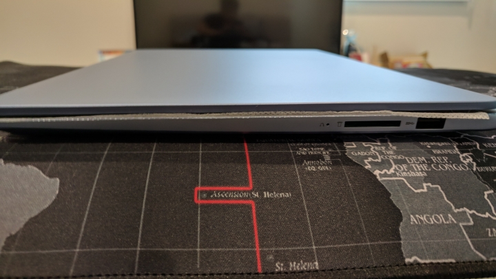 ideapad 530S-14ARR (AMD Ryzen 2700)版台灣沒有的版本 簡易開箱