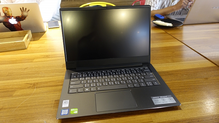 【開箱分享】大學生好夥伴 Lenovo Ideapad 530s 評測