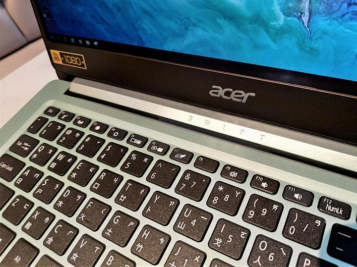 ACER SF114 馬卡龍綠 簡單開箱