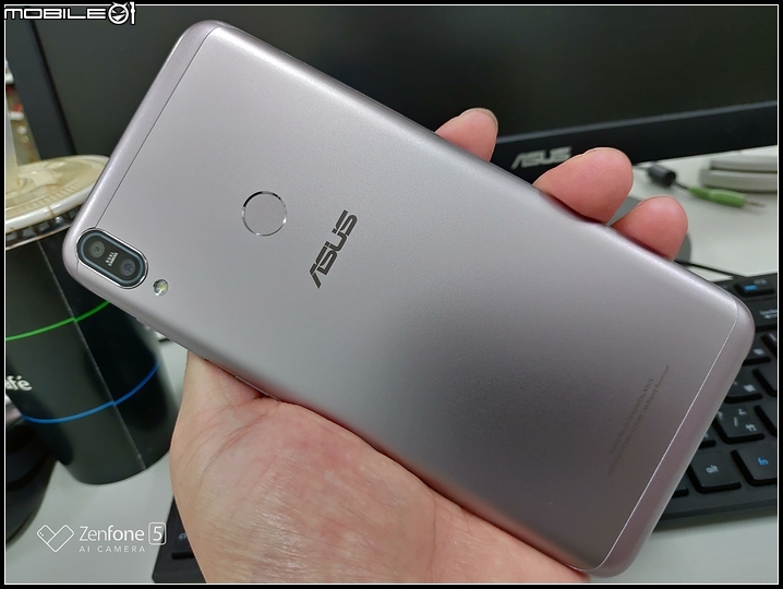 喝了蠻牛的 ZenFone Max Pro 3GB/32GB - 超續航小開箱 (ZB602KL)
