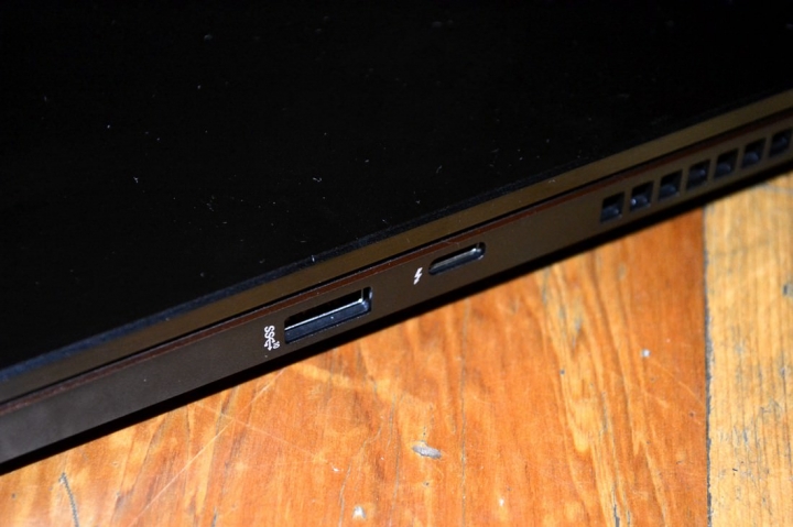行動電競的利器 ASUS ROG GU501GM 筆記型電腦 開箱測試分享
