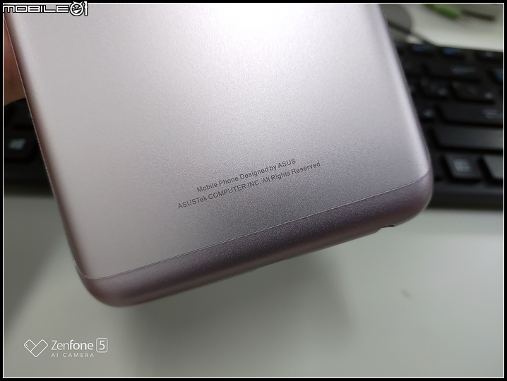喝了蠻牛的 ZenFone Max Pro 3GB/32GB - 超續航小開箱 (ZB602KL)