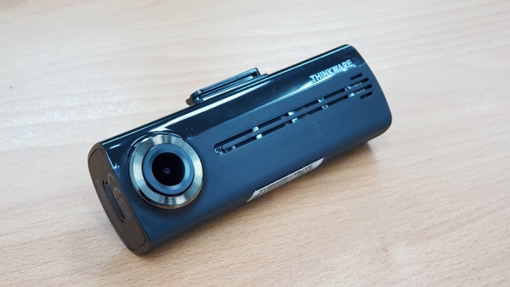 Thinkware F200 簡單開箱