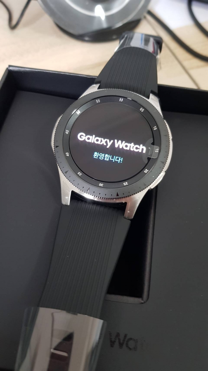 我的第一支智慧手錶 galaxy watch 開箱(韓版) 20樓 新增電池續航