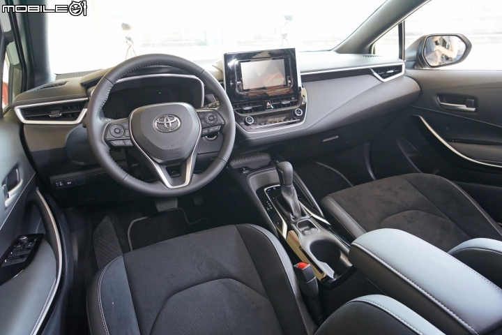 【國內新訊】Toyota Auris預售起跑,雙車型標配TSS接單價87.9/91.9萬元!