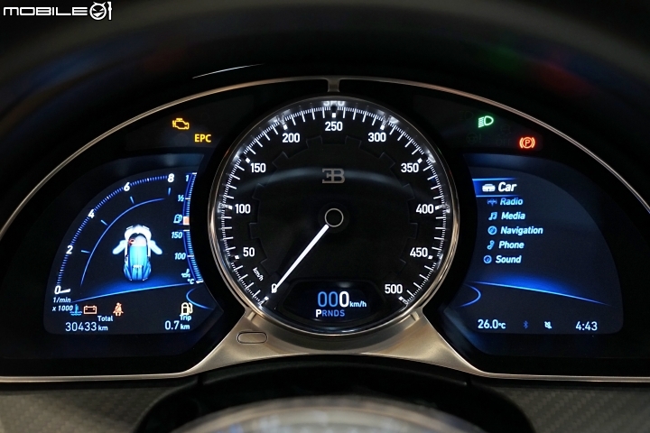 Bugatti Chiron 時速錶刻度高達500km/h Bugatti Chiron 時速錶刻度高達500km/h