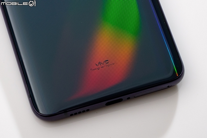 vivo NEX 機背漸層色光點 vivo NEX 機背漸層色光點