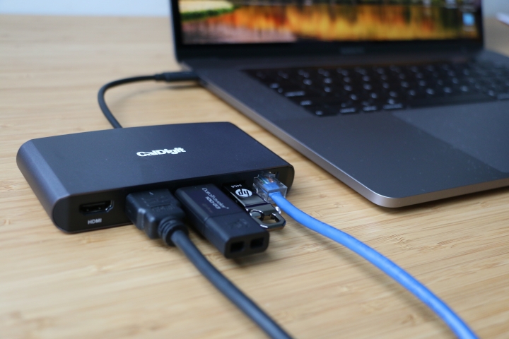 [開箱] CalDigit Thunderbolt™ 3 Dual HDMI 迷你擴充埠