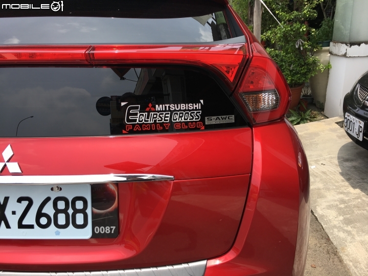 三菱ECLIPSE CROSS 購車及駕駛心得