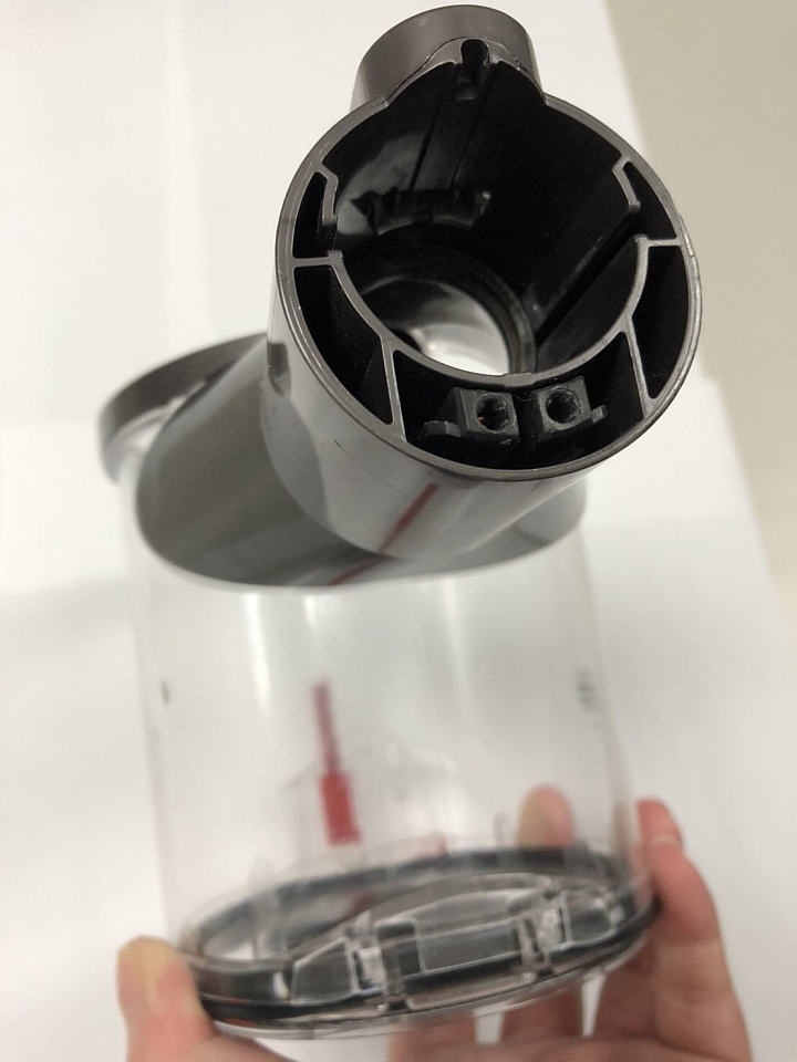 不清潔不敢拿來吸床墊的Dyson V6
