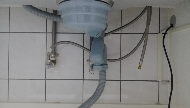 請問3M DS02淨水器櫥上型怎麼裝在櫥下