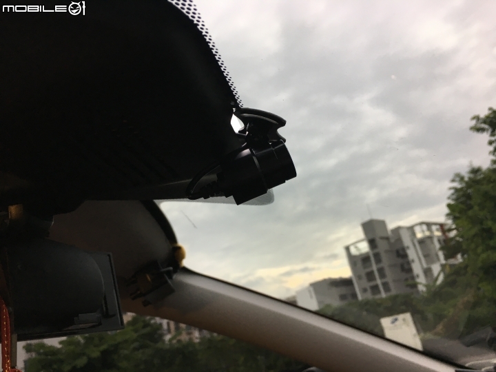 三菱ECLIPSE CROSS 購車及駕駛心得
