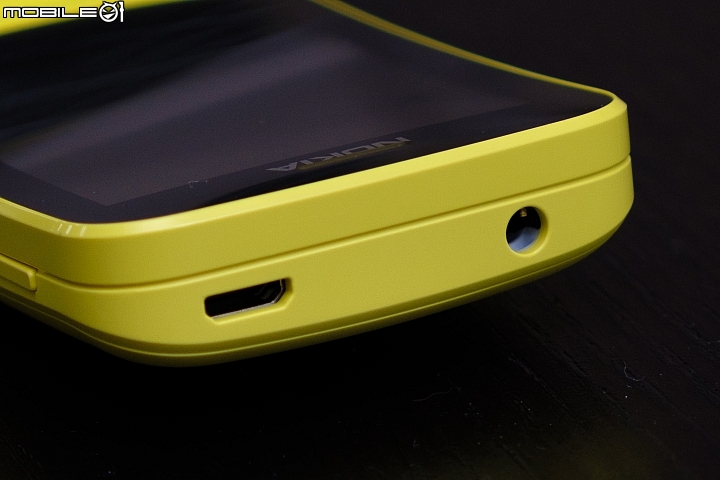 NOKIA 8110 4G新生香蕉機體驗 回憶總是美好