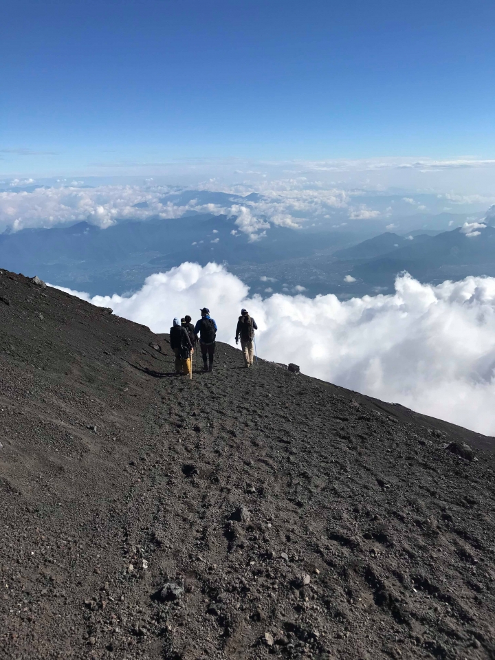 沒爬富士山是笨蛋-初登日本富士山