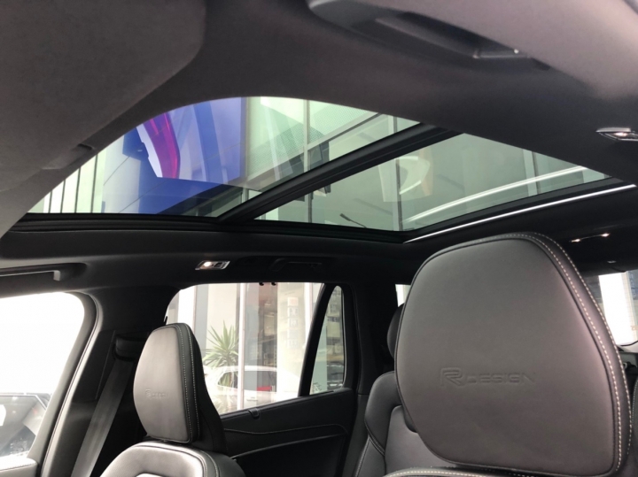 XC90 T5R試乘 跑車座椅或是通風座椅 煩請給建議