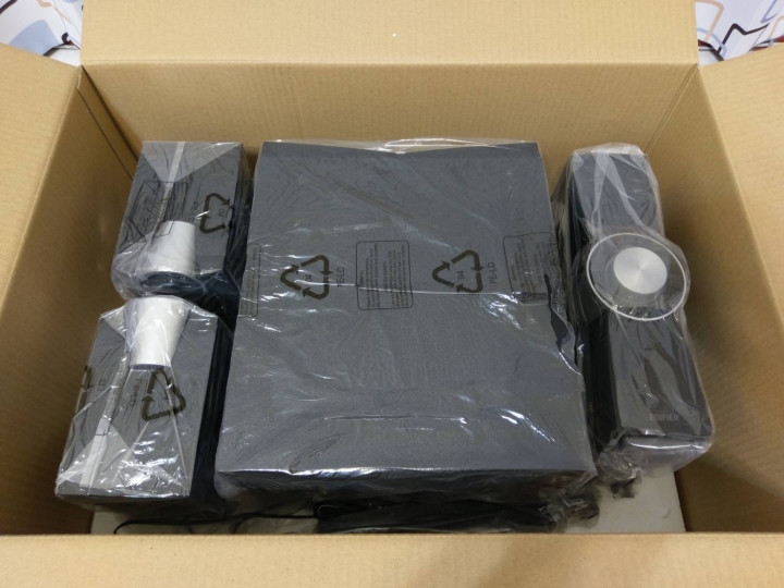 漫步者EDIFIER C2X開箱