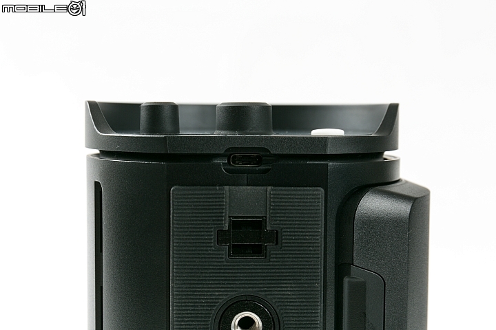 Profoto B10 外拍燈動手玩!LED 模擬燈加入可變色溫設計,藍牙搭配 APP 操作更精準!