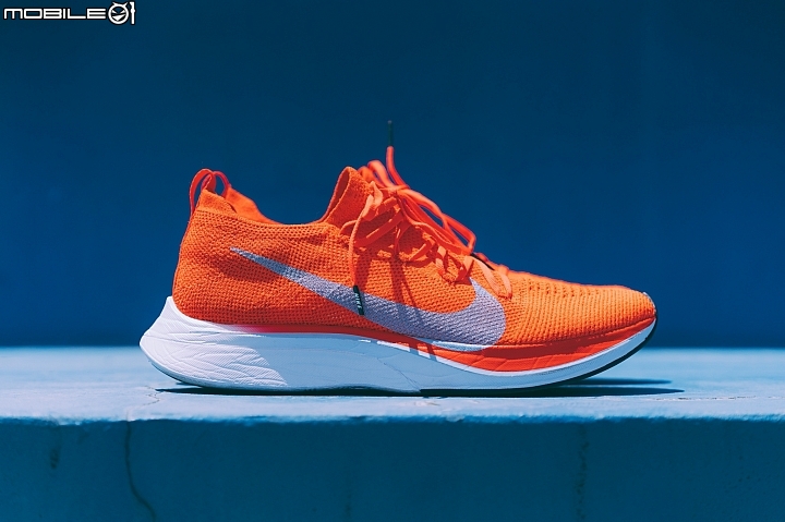 疾速再升級！Nike年度旗艦跑鞋雙登場 Zoom Vaporfly 4% Flyknit與Zoom Fly Flyknit實穿分享