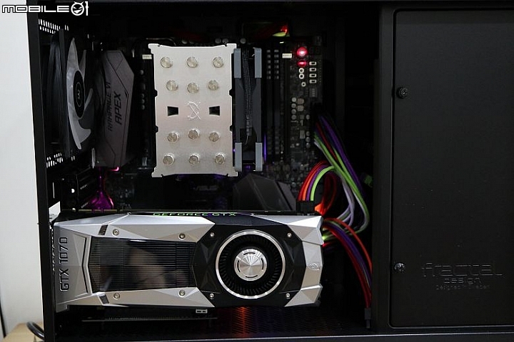 質感美型 Fractal Design R6 Black TG 靜音機殼王者開箱