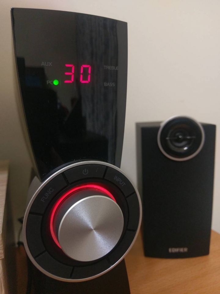 漫步者EDIFIER C2X開箱
