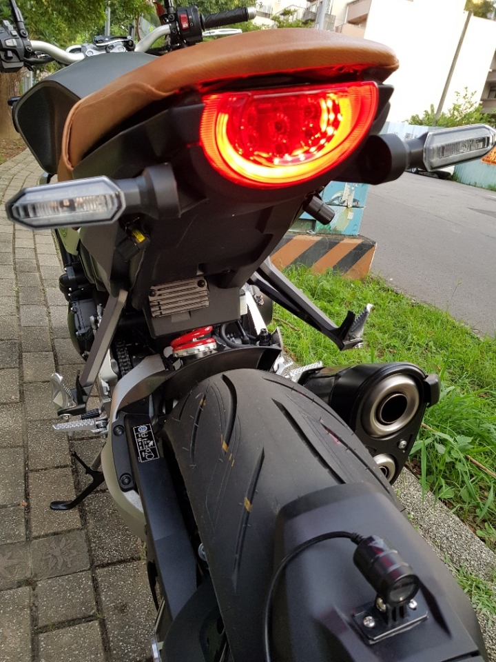 我的2018 HONDA CB1000R 開箱分享